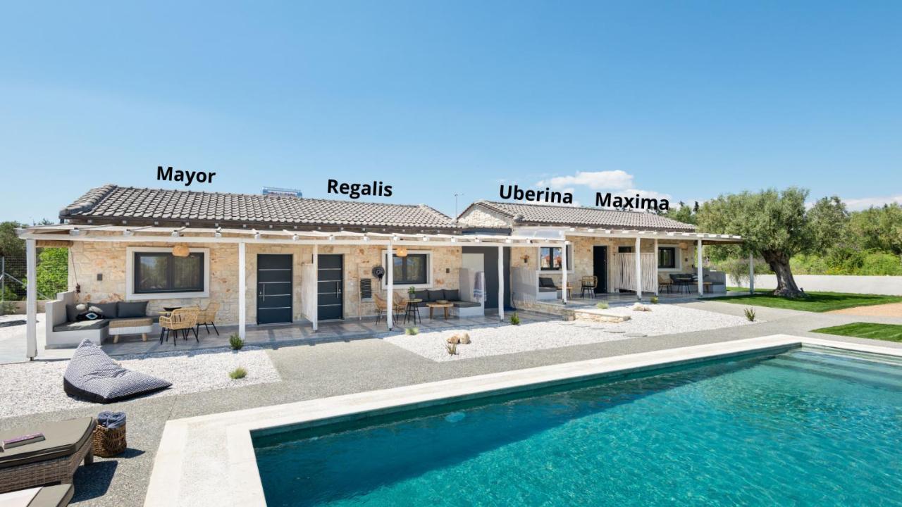 "Four Olives" Luxury Rooms, Afitos #Feelslikehome Εξωτερικό φωτογραφία